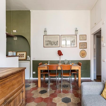 Colosseo Apartment- Heart Of Rione Monti Roma Exterior foto